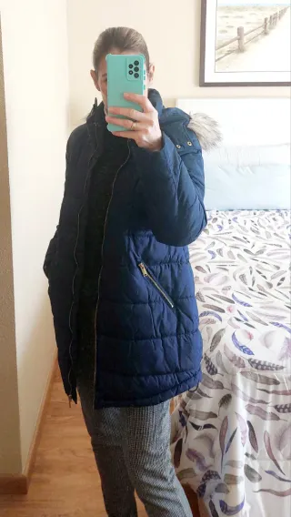 Abrigo premamá acolchado azul