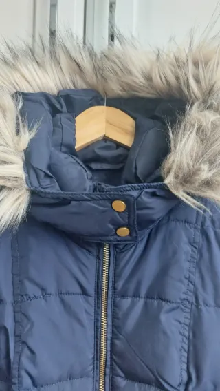 Abrigo premamá acolchado azul