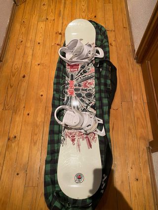 Tabla Snow Burton con Fijaciones y Funda