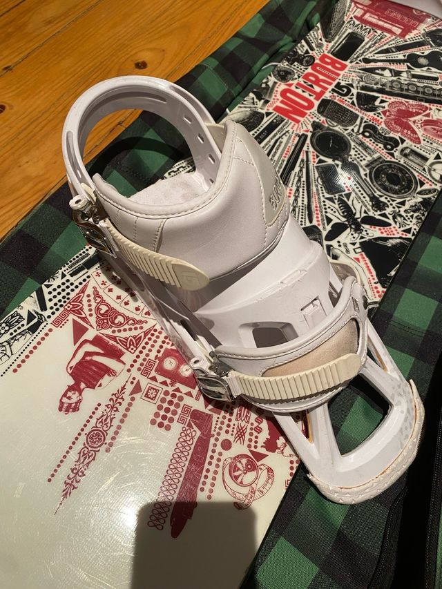 Tabla Snow Burton con Fijaciones y Funda