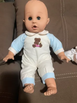 Muñeco bebé recién nacido