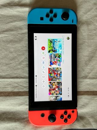 Nintendo Switch azul/rojo