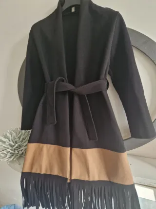 Cappotto Italian style ,Beige e Nero con Frange