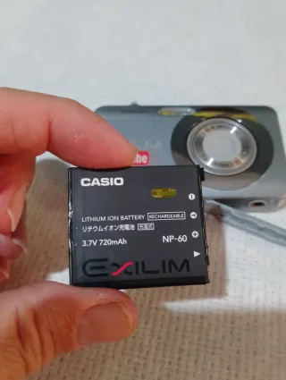 Cámara de fotos digital Casio impoluta