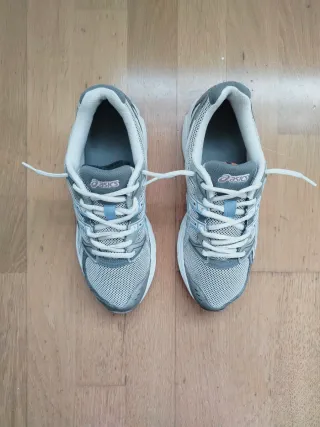Zapatillas Asics grises y azules talla 39