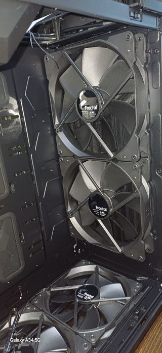 Fractal Torrent Black TG  TINT ATX