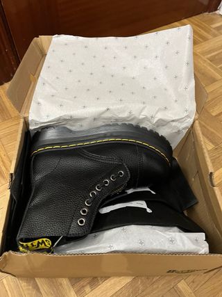 Botas Dr. Martens Plataforma Negras