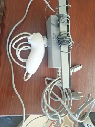 Nintendo Wii Sensor Bar y Mando
