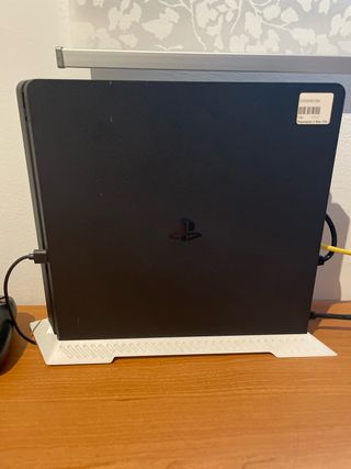 Consola PS4 Slim 1TB + Mando ps4+ Juegos