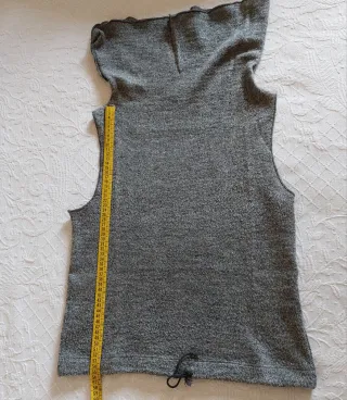 Jersey gris sin mangas
