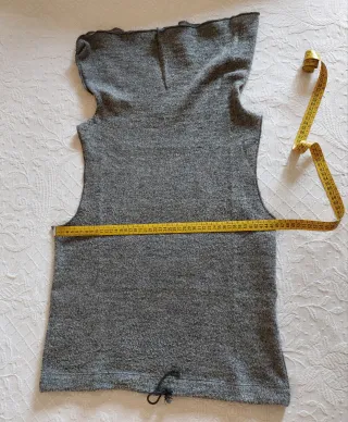 Jersey gris sin mangas