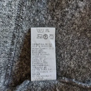 Jersey gris sin mangas