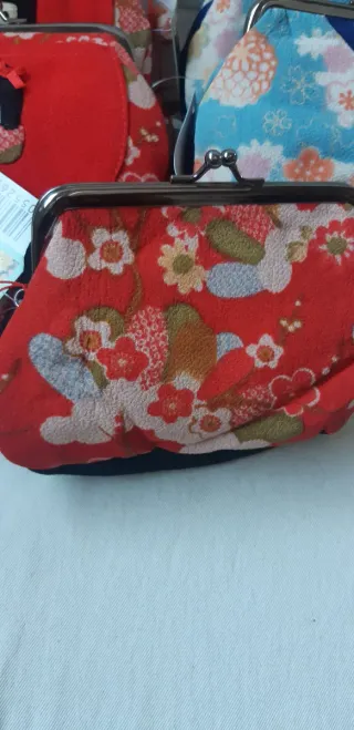 Bolsito monedero grande o neceser