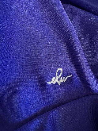 Mono azul brillante Olu Olu