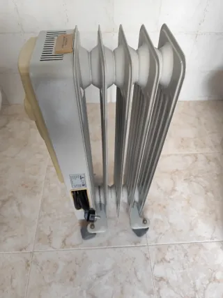 Radiador Eléctrico Vadem 2 Intensidades, ligero