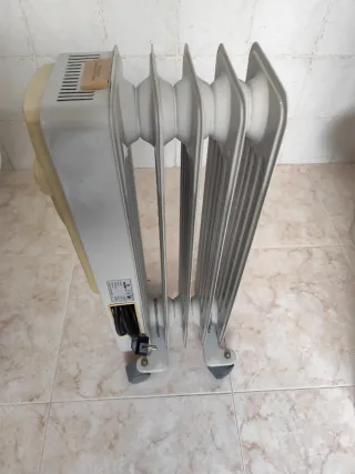 Radiador Eléctrico Vadem 2 Intensidades, ligero