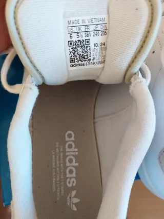 Adidas Stan Smith Blancas y beige