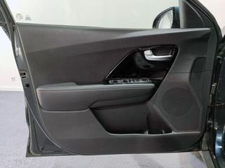 KIA Niro Drive 1.6 GDi PHEV 141 5p