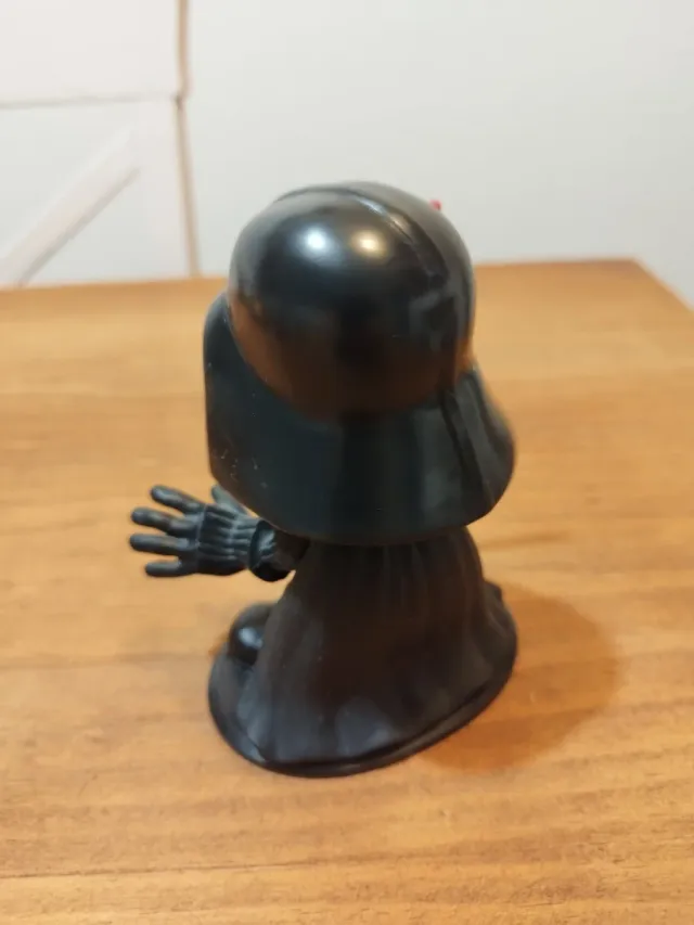 Figura Funko Pop Darth Vader di Star Wars