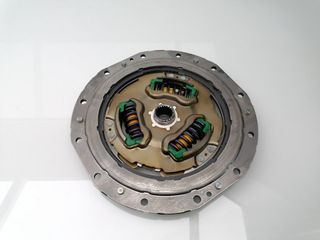 KIT EMBRAGUE TOYOTA C-HR