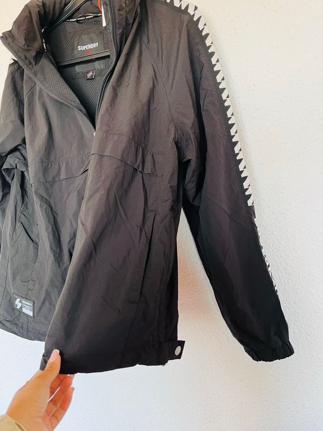 Chaqueta Superdry Negra