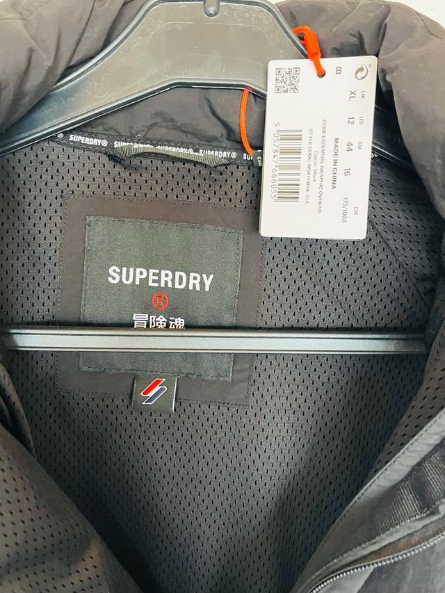 Chaqueta Superdry Negra