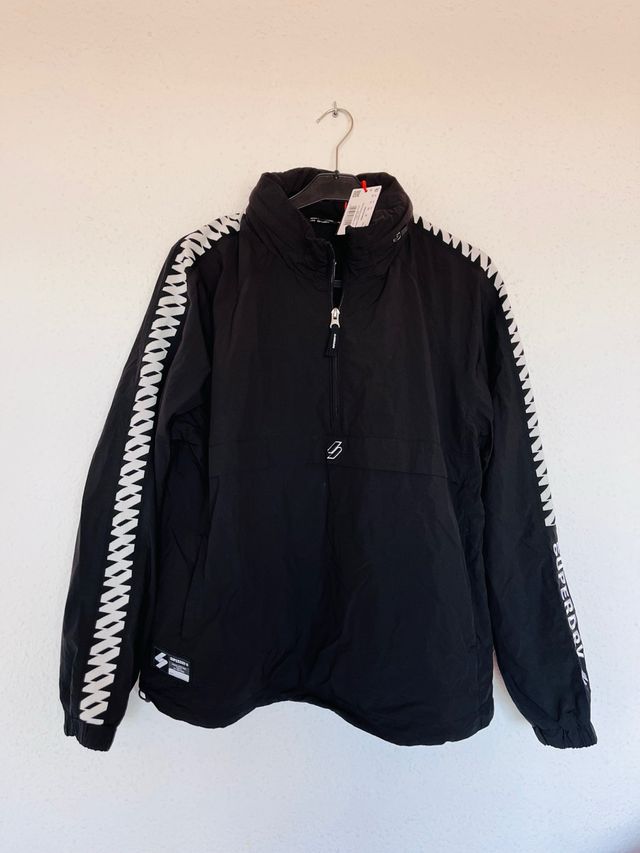 Chaqueta Superdry Negra