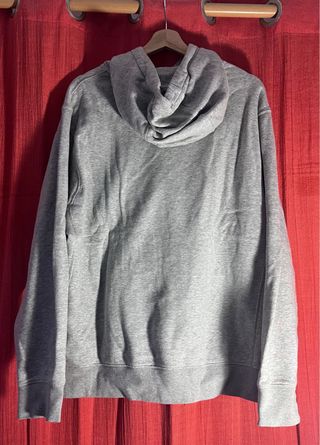Sudadera Gris Nike con Capucha