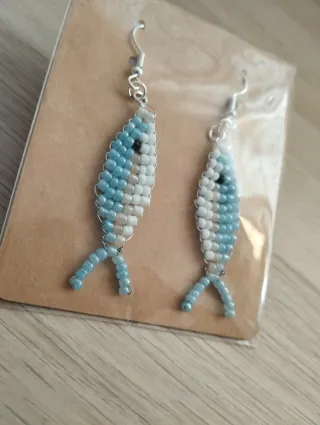 Pendientes pececitos hechos a mano