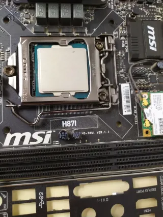 Placa Base MSI H87I + CPU i5-4430