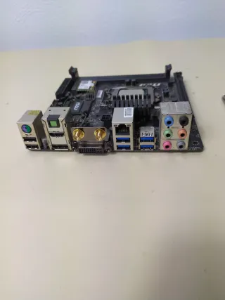 Placa Base MSI H87I + CPU i5-4430