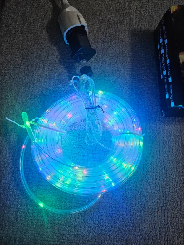 Mangueira LED 20m 4 cores