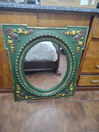 Espejo Antiguo Yeso Decorado Pared