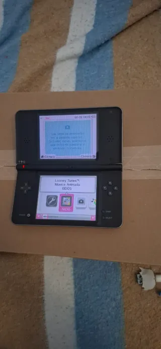 Nintendo DSi XL *LEER*