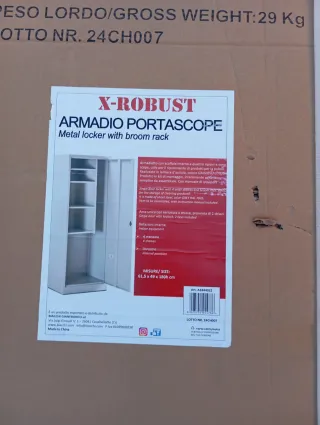 Armario escobero metálico