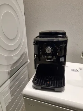 Cafetera DeLonghi Magnifica S