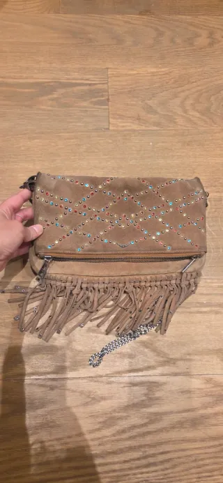 Bolso Zadig & Voltaire ante flecos y pedrería