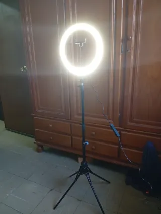 Trípode para Aro de Luz