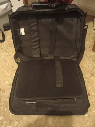 Maletín portátil / oficina negro