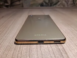Sony Xperia M5 Dorado