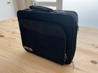 Maletín Tech Air Negro 15’’