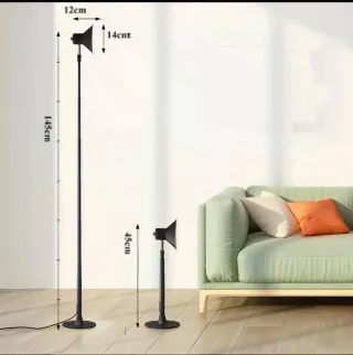Lámpara de pie negra moderna