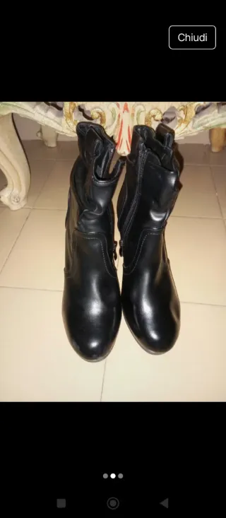 Stivali neri con tacco