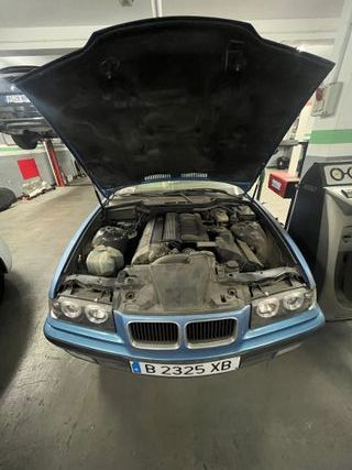 BMW e36 325i cabrio manual