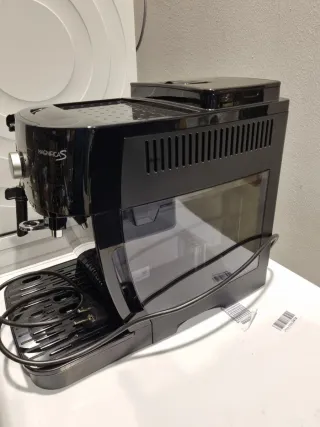 Cafetera DeLonghi Magnifica S Superautomática