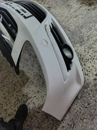 Parachoques Opel Corsa D Blanco