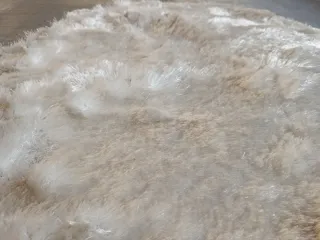 Tappeto rotondo pelo bianco e beige