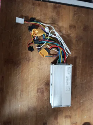 Controladora/Centralita Patinete Eléctrico con Cab