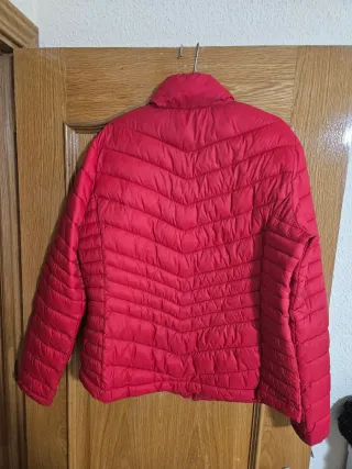 Chaqueta CA acolchada roja Talla M