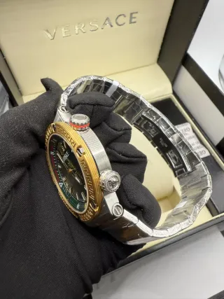 Reloj Versace Oro y Verde